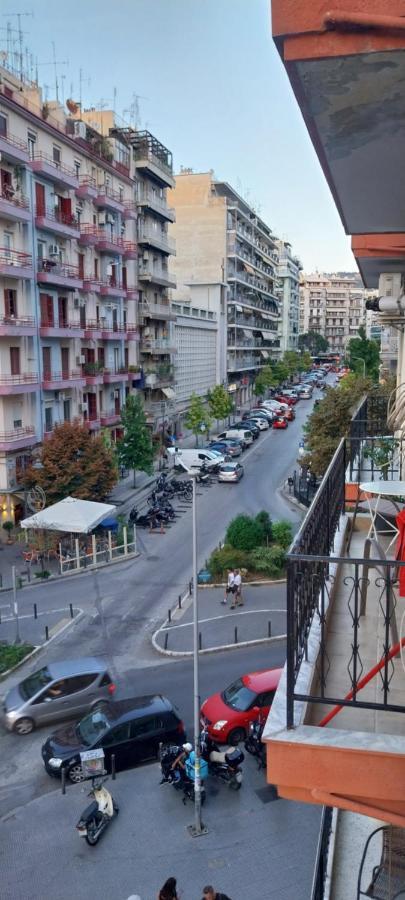 Lovely Apartment In The Heart Of Thessaloniki Center Luaran gambar