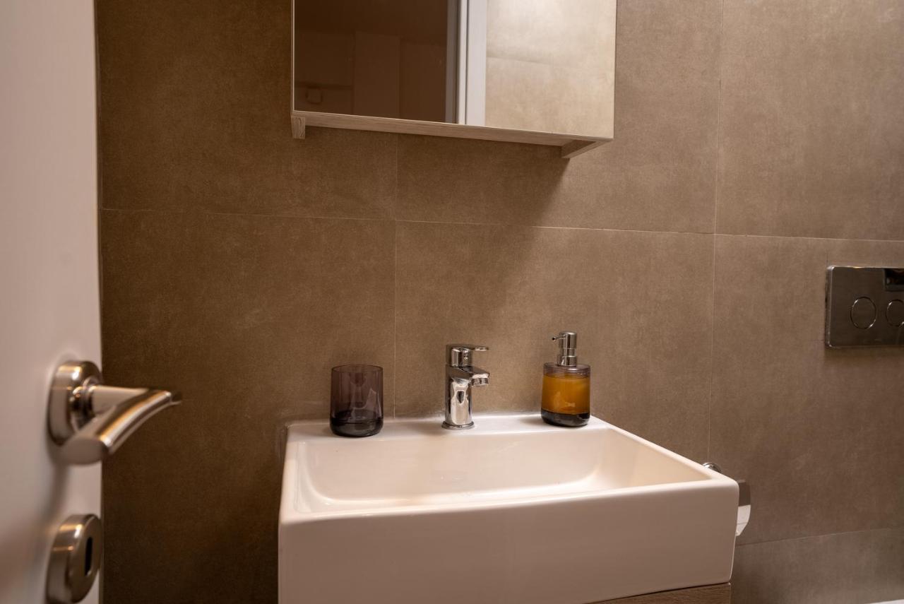 Lovely Apartment In The Heart Of Thessaloniki Center Luaran gambar